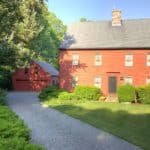 158 Pequot Ave Mystic