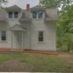 New Listing in Jewett City!